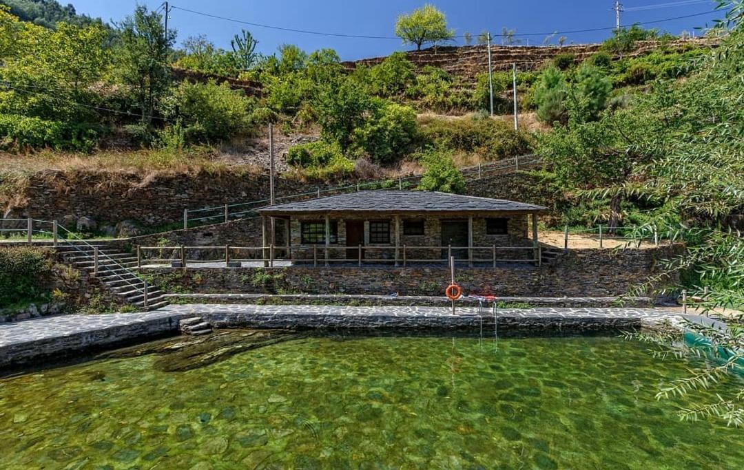 Bed and Breakfast Fonte D' Amandos Арганил Экстерьер фото